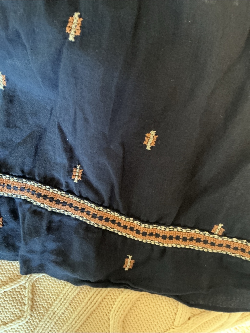 Swimsuit cover up - Picture 4 of 4